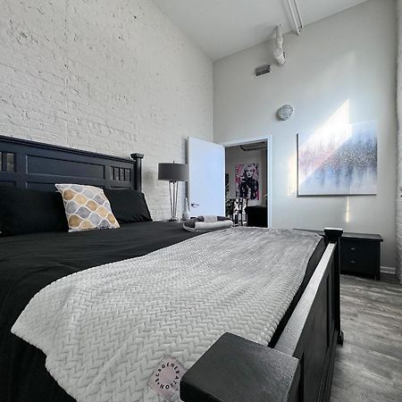 Luxery Stay Chicago - Themed Units! Close To Downtown, Mccormick Place & Wintrust Arena المظهر الخارجي الصورة