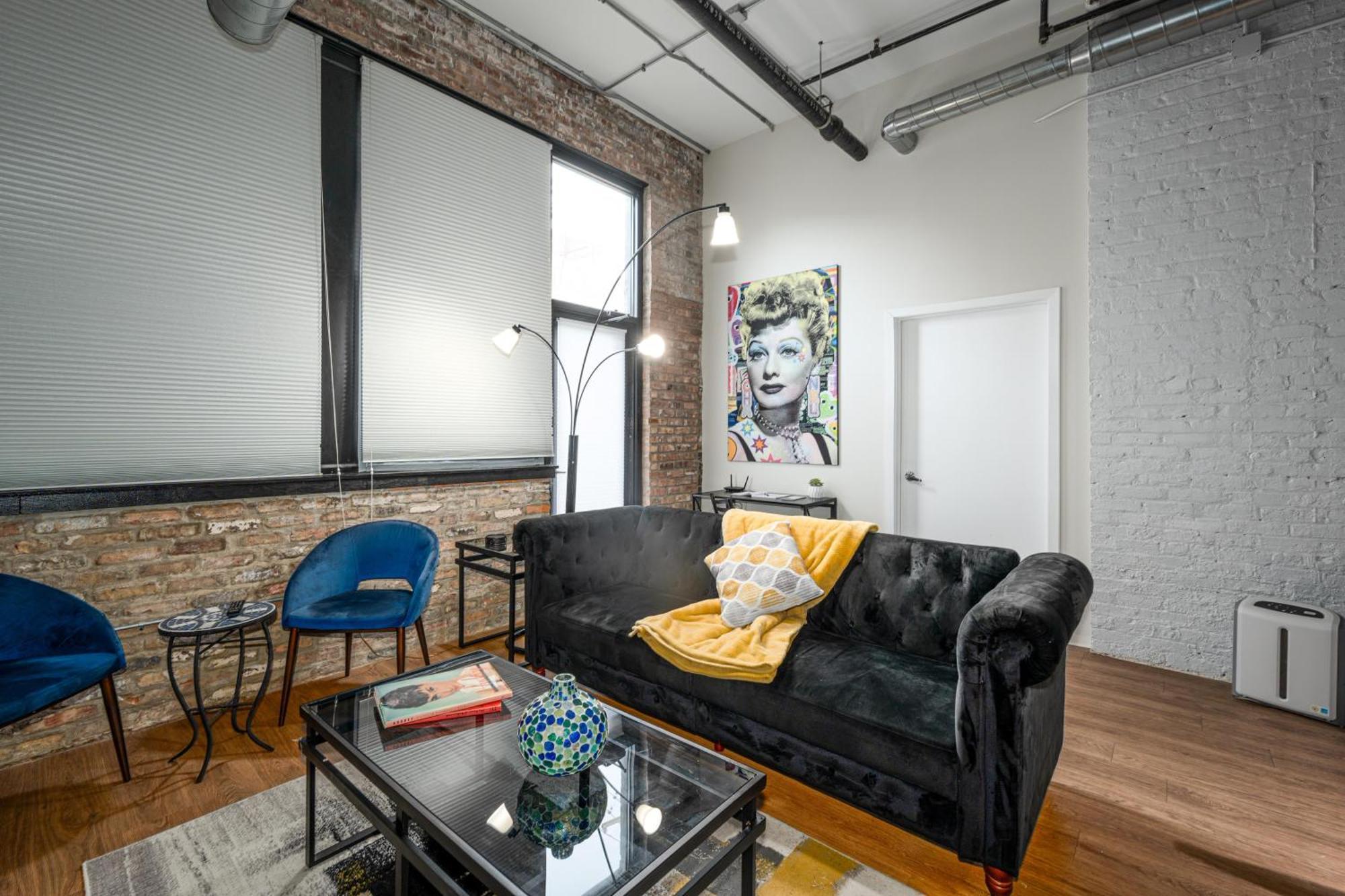 Luxery Stay Chicago - Themed Units! Close To Downtown, Mccormick Place & Wintrust Arena المظهر الخارجي الصورة