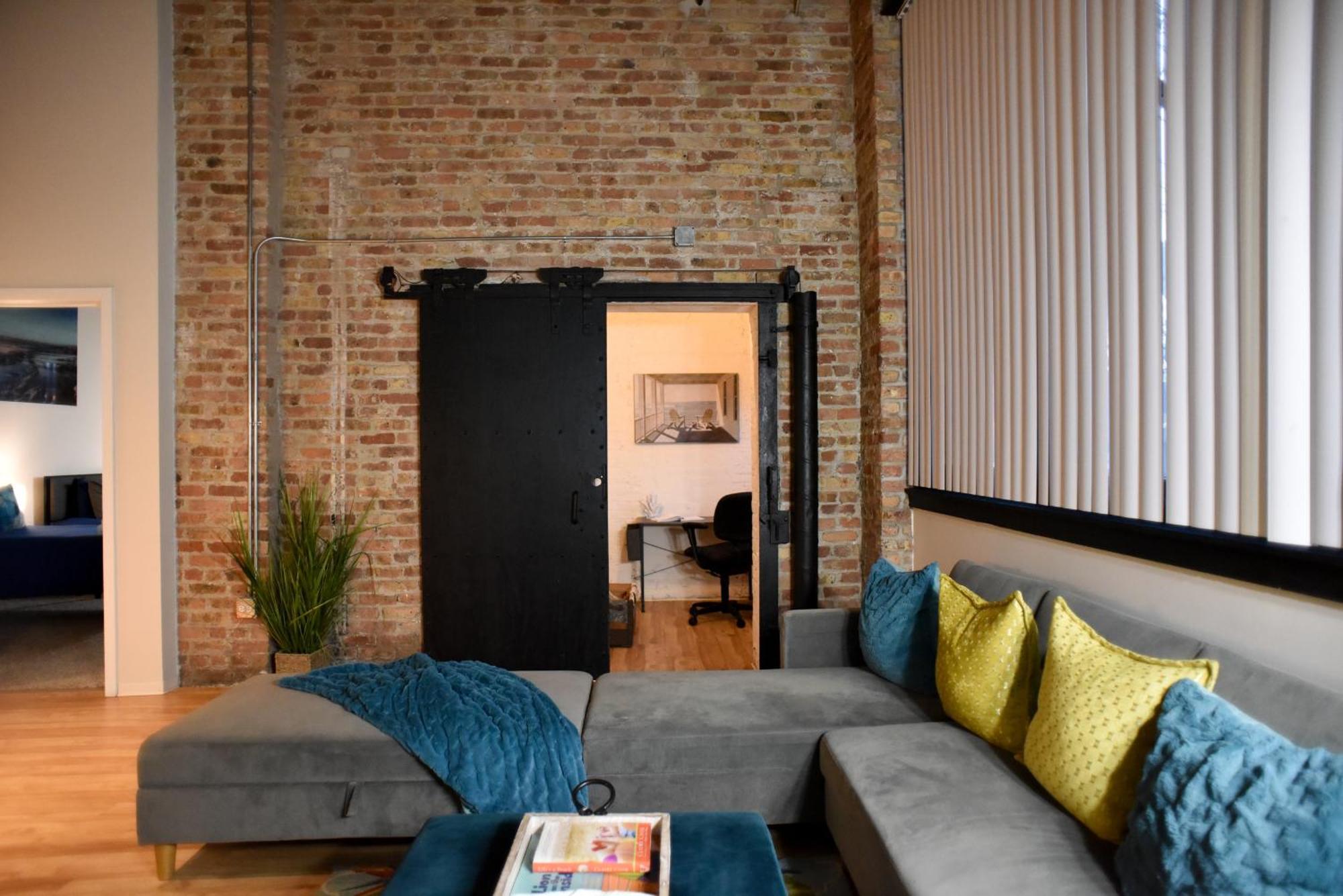 Luxery Stay Chicago - Themed Units! Close To Downtown, Mccormick Place & Wintrust Arena المظهر الخارجي الصورة