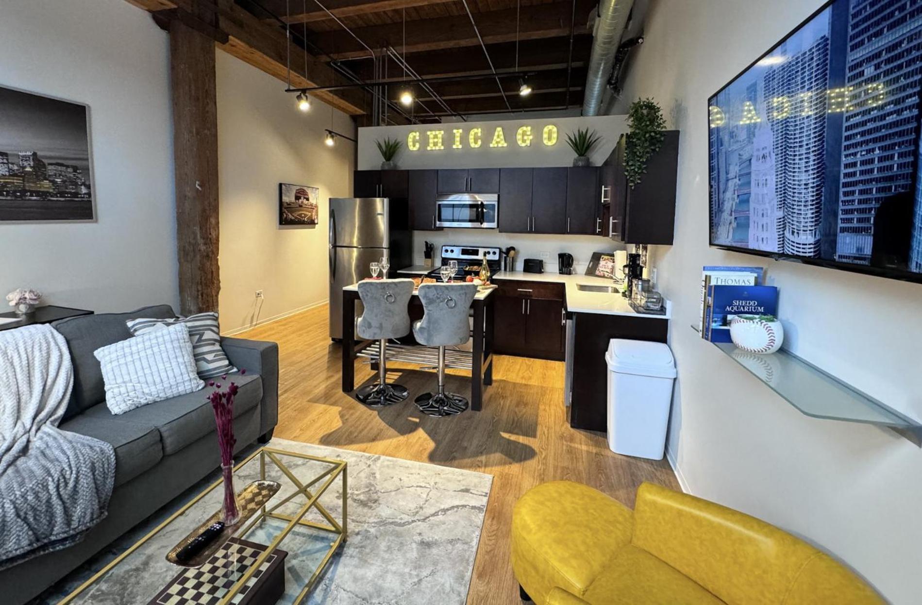 Luxery Stay Chicago - Themed Units! Close To Downtown, Mccormick Place & Wintrust Arena المظهر الخارجي الصورة